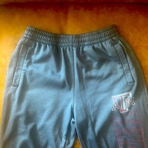 NEW👍Texas A&M Men’s Sweatpants, deep pockets, fleece-like lining, size Medium